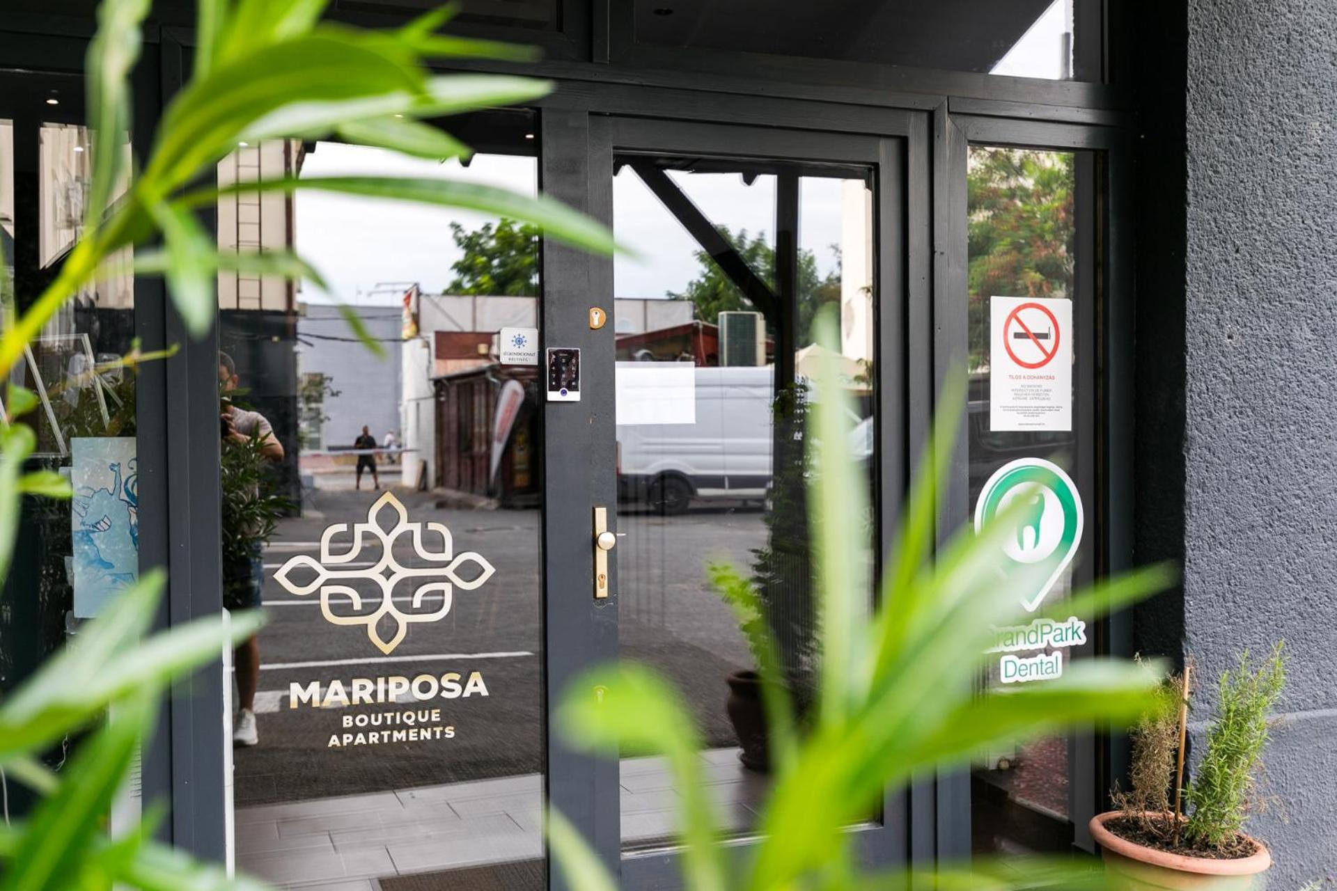Mariposa Apartments Budapeste Exterior foto
